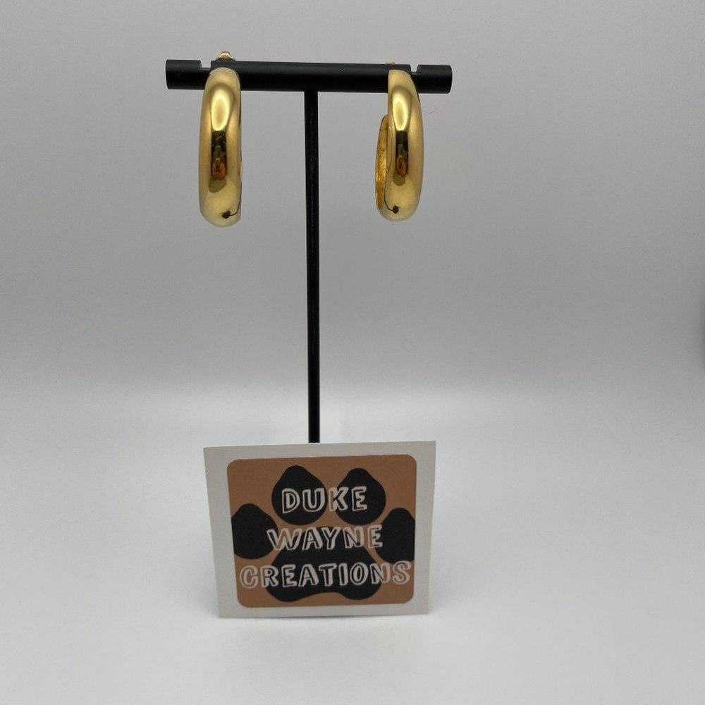 Vintage Gold Tone Hoop Earrings